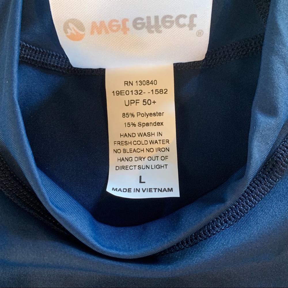 Kids Blue SPF Rashguard Size Large - Picture 5 of 8